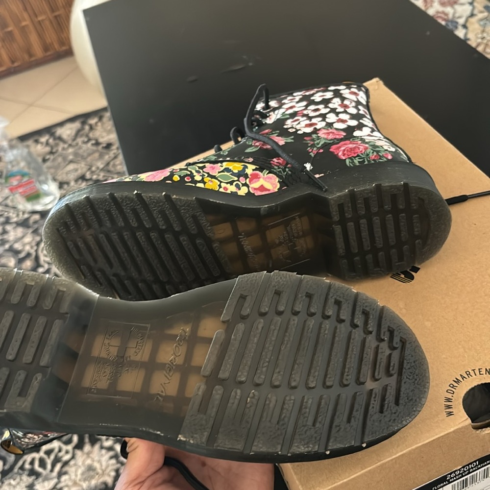 Dr. Martens 1460 Pascal Floral - Picture 3 of 4